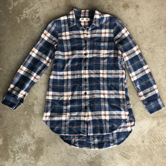 Madewell Rivet + Thread Flannel - Picture 2 of 8